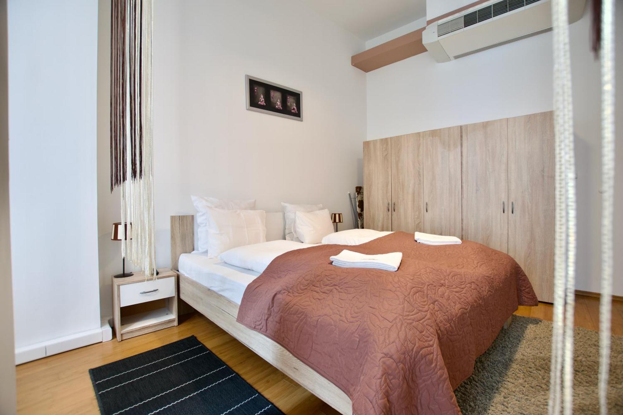 Premium By Hi5 - Vitkovics Apartamento